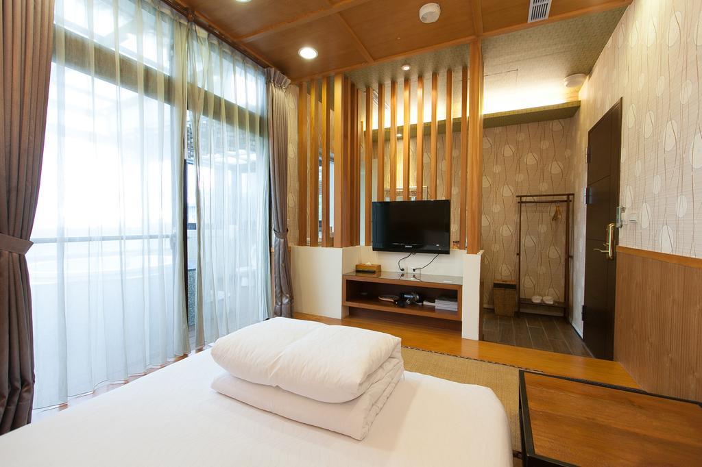 Most Natural Hotel Цзяоси Экстерьер фото