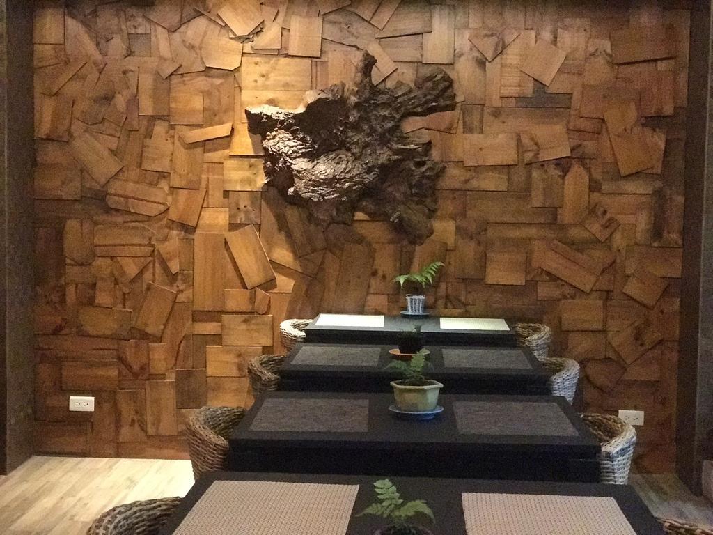 Most Natural Hotel Цзяоси Экстерьер фото