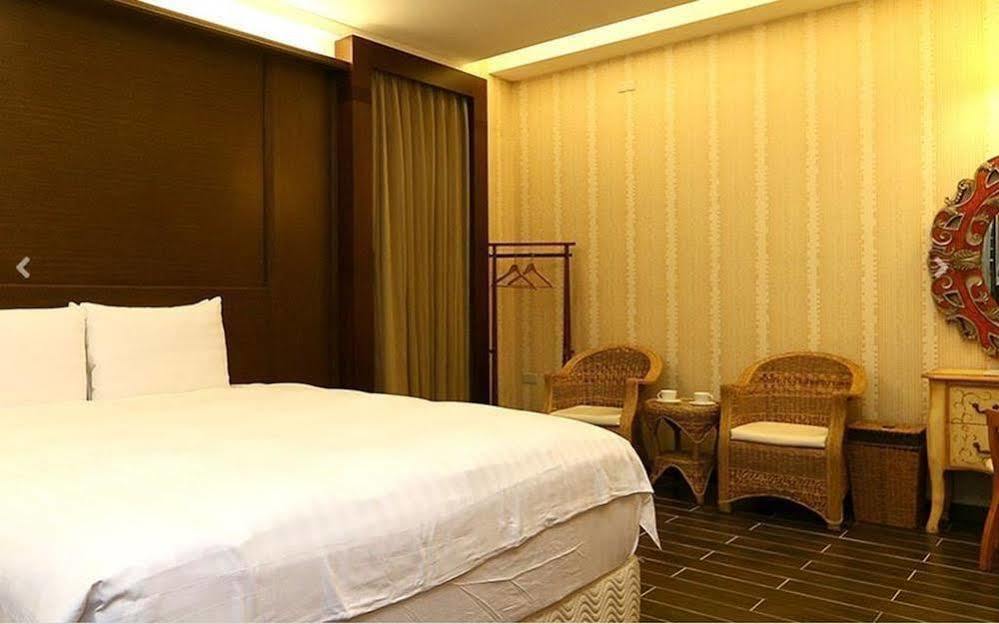 Most Natural Hotel Цзяоси Экстерьер фото